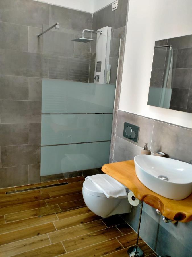 Suite Room Malpensa B&B カルダーノ・アル・カンポ エクステリア 写真