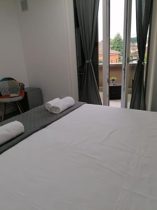 Suite Room Malpensa B&B カルダーノ・アル・カンポ エクステリア 写真